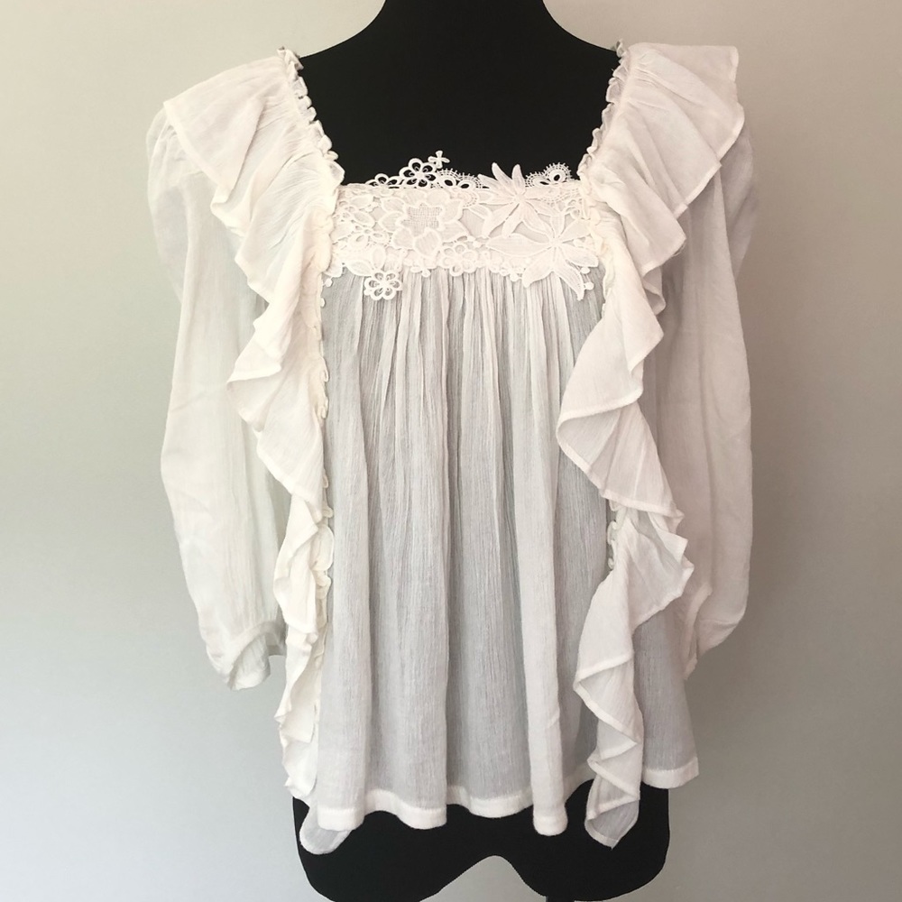 NWT Melrose and Market Ivory Boho ruffle top XS